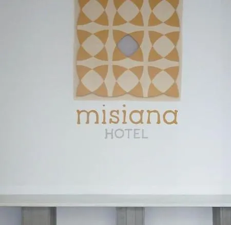 Misiana ホテル