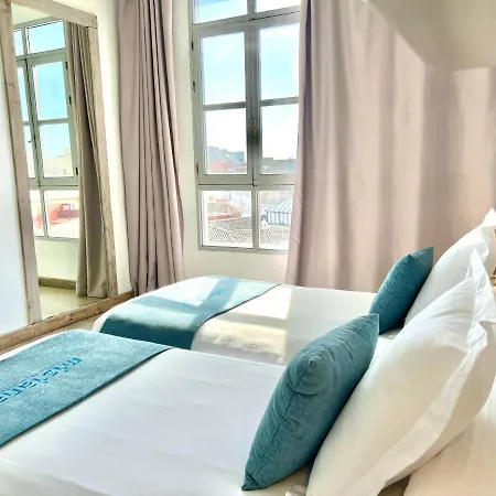 Misiana Hotell *